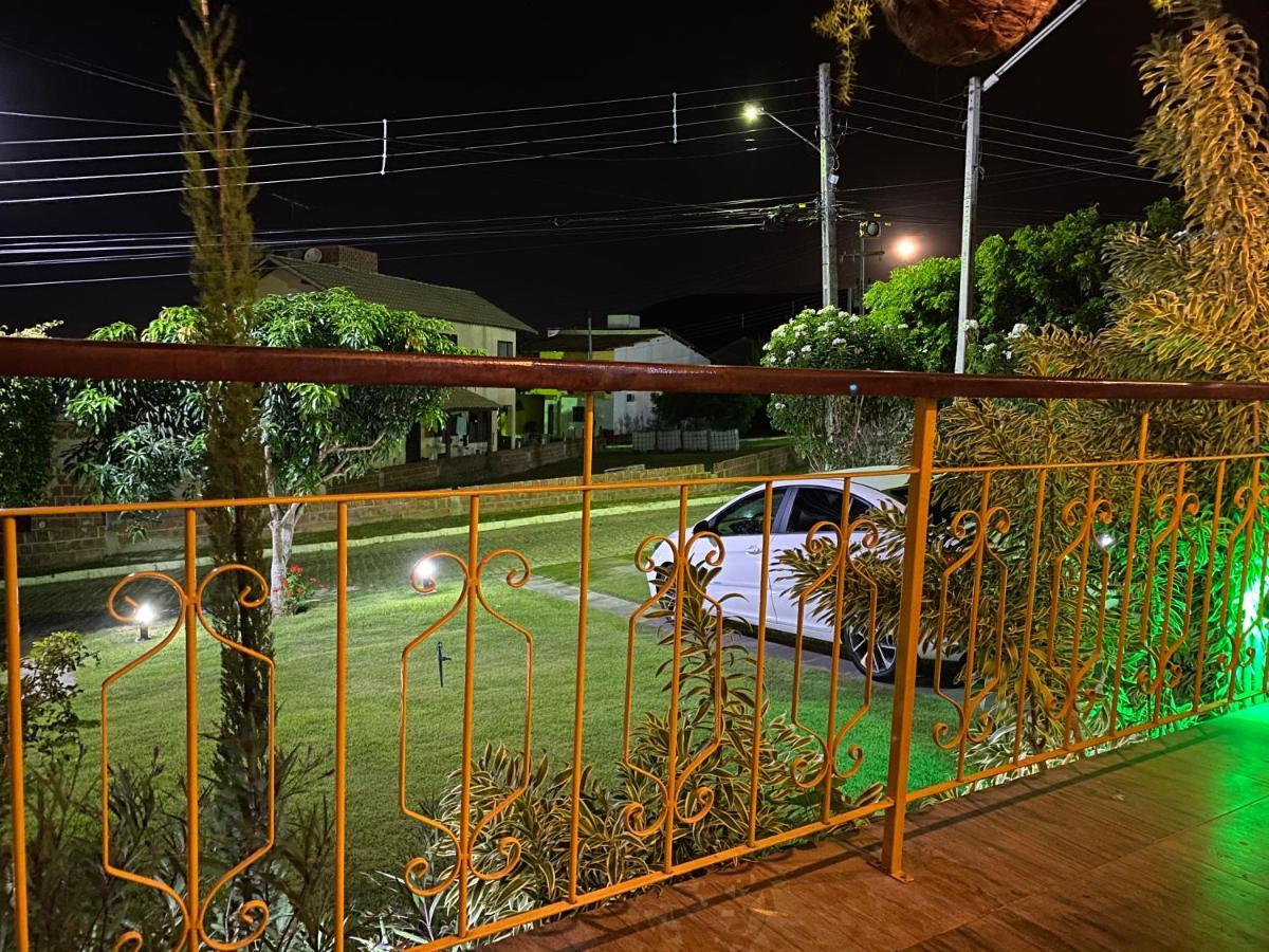 Gravata Conforto Em Condominio 200M 4 Qts E 5 Wc Exterior foto